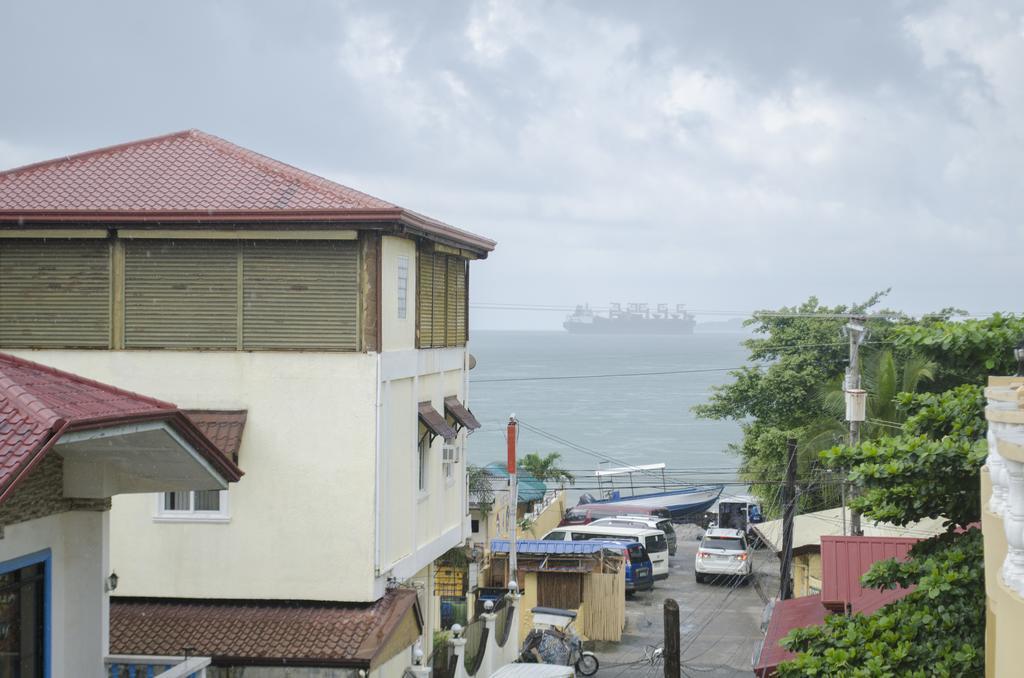 Julz Tropical Apartments Olongapo Zewnętrze zdjęcie