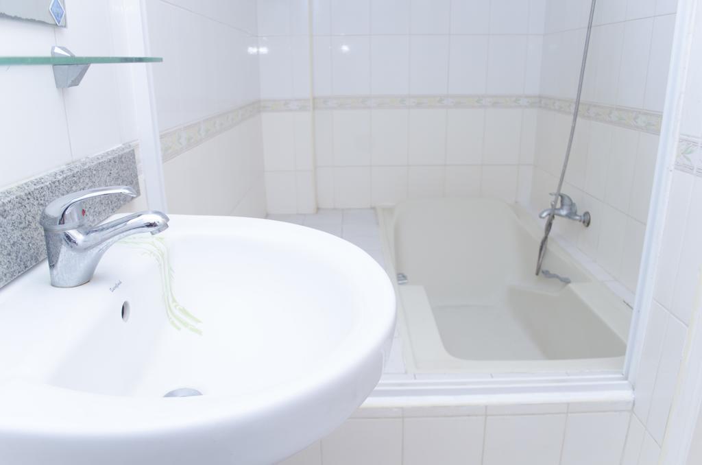 Julz Tropical Apartments Olongapo Zewnętrze zdjęcie