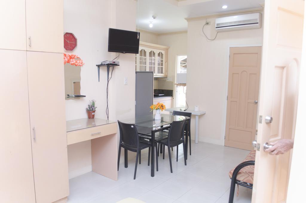 Julz Tropical Apartments Olongapo Zewnętrze zdjęcie