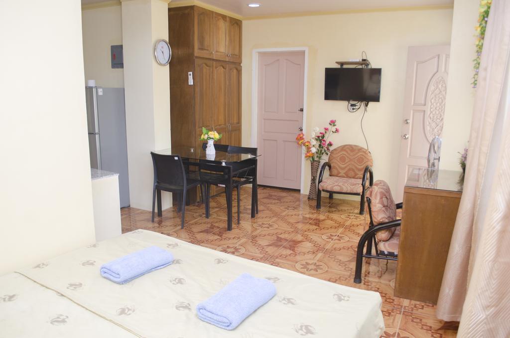 Julz Tropical Apartments Olongapo Zewnętrze zdjęcie